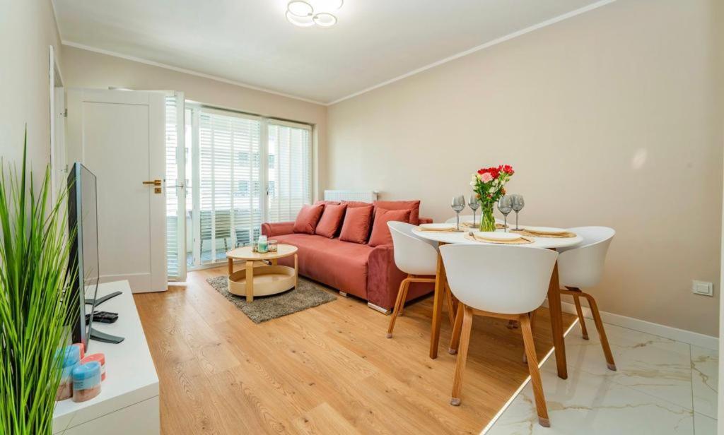 Sun Towers 86 Apartment Swinoujscie Ngoại thất bức ảnh