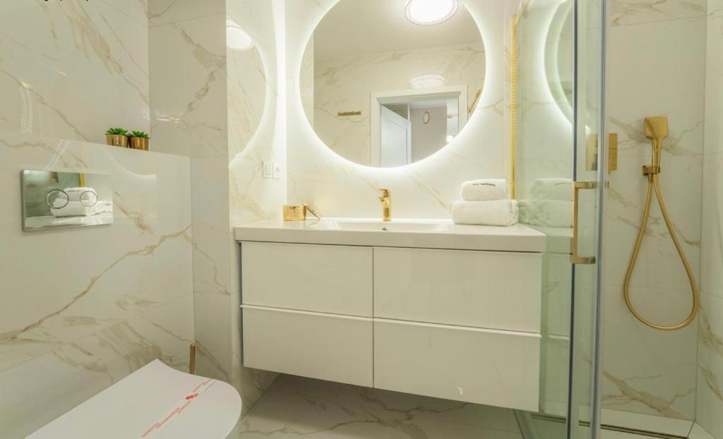 Sun Towers 86 Apartment Swinoujscie Ngoại thất bức ảnh